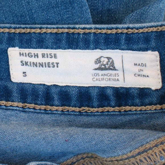 Bullhead Denim Co. High Rise Skinniest Tag Sz 5 - Picture 4 of 6